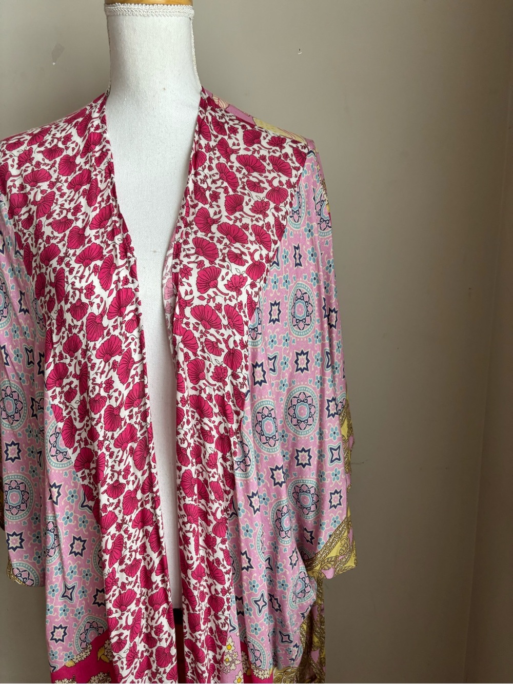 Anthropologie Pandora Floral Kimono - Picture 7 of 11